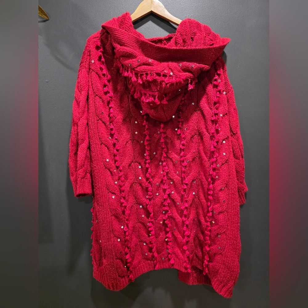 Red Chunky Cable Knit Hoodie Sequin Embellished Tassel Accent Open Frnt Cardigan